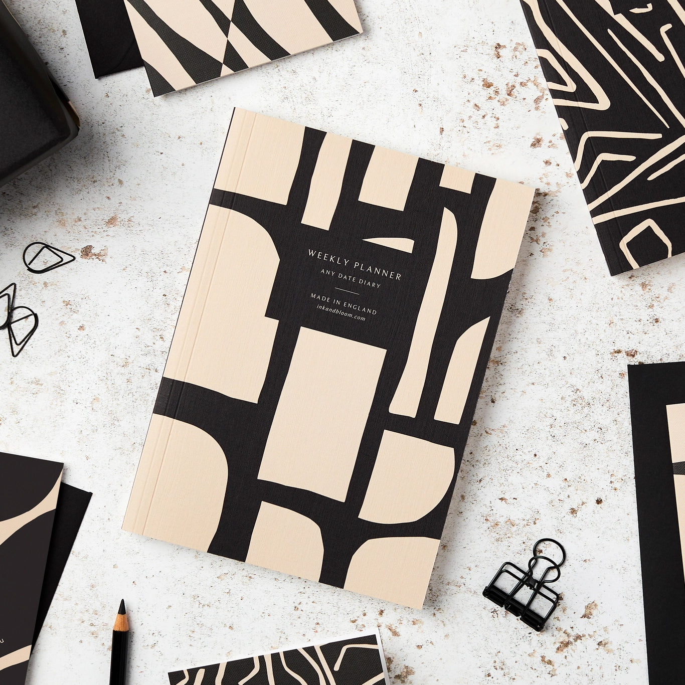 Undated ‘Shapes’ Weekly Planner | Yearly Planner | Layflat